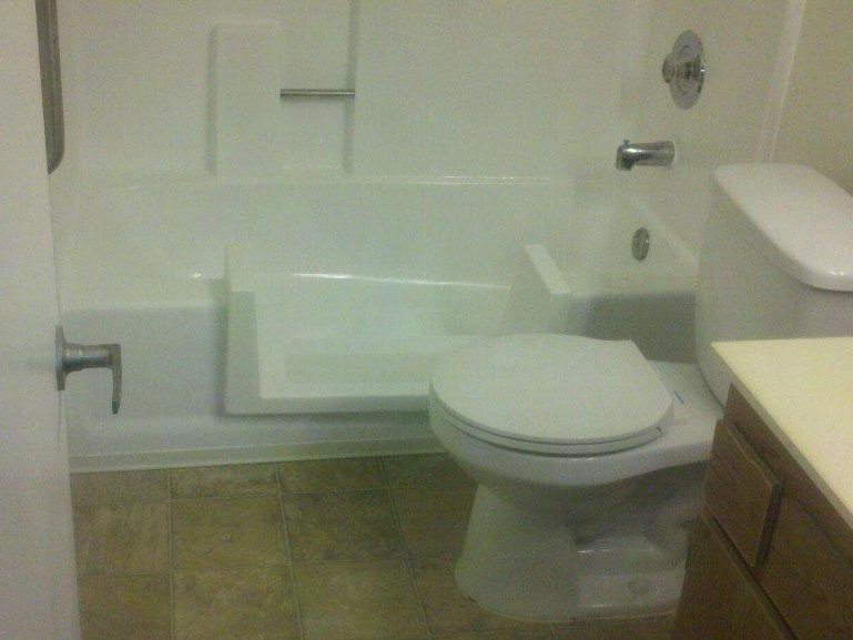 handicap tub