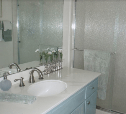 bathroom vanity refinishing